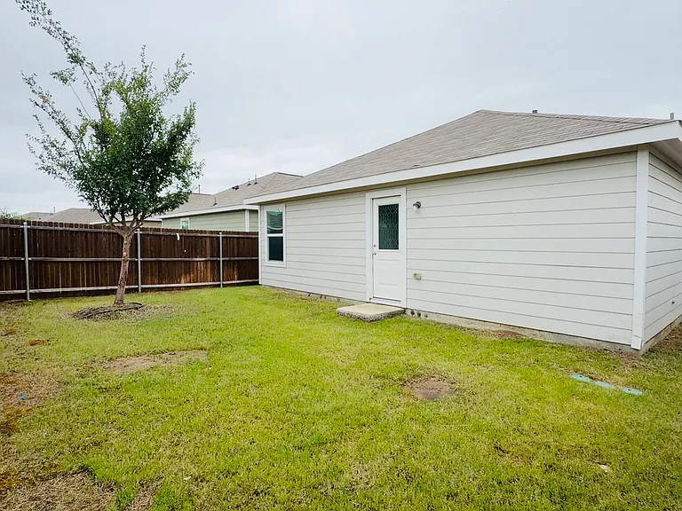 7520 Gray Wolf Ln — Photo 22