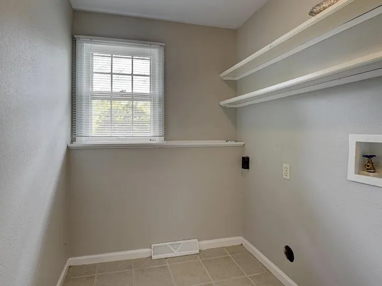 3806 Birchwood Dr — Photo 26