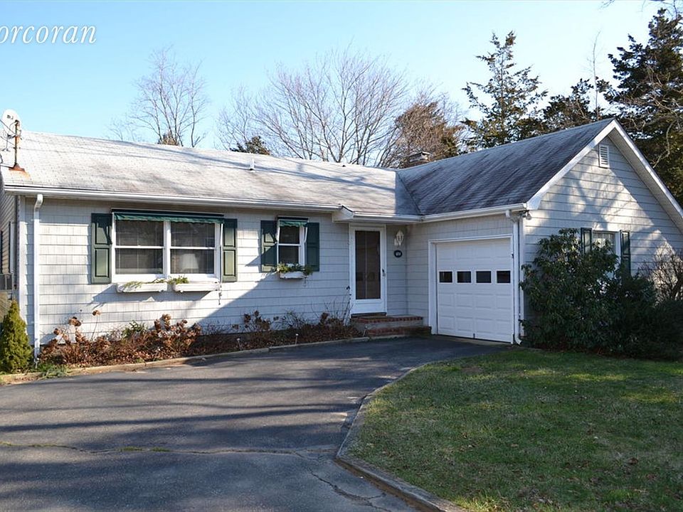 1st image of 40 Windermere Dr