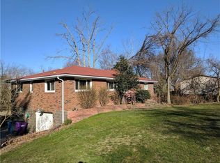 424 Roberts Rd, Pittsburgh, PA 15239