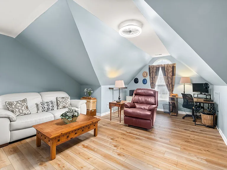 100 Braid Ct — Photo 22