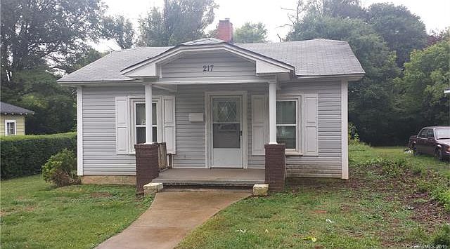 1st image of 217 Cedar St