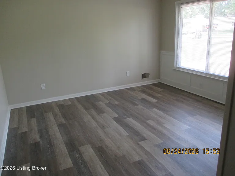 5404 Windy Willow Dr — Photo 22