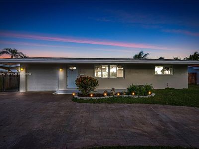 1301 NW 87th Way, Pembroke Pines, FL, 33024