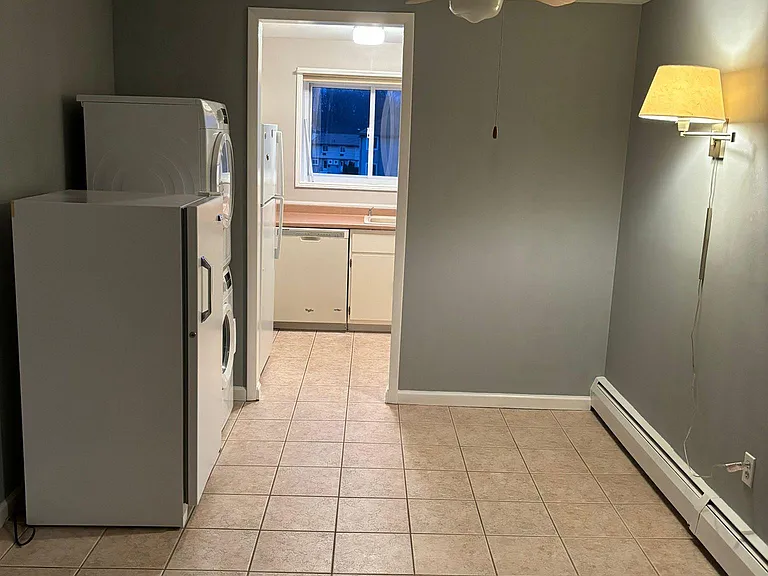 10 Carillon Dr #A — Photo 8