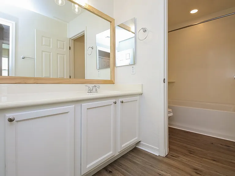11043 E Silver Springs Ave — Photo 14