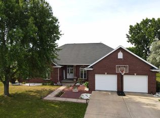 1521 Silver Maple Dr, De Pere, WI 54115