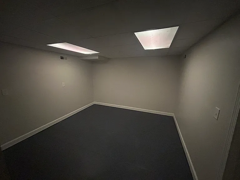 421 N Lafayette Ave — Photo 26