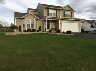 8016 Joss Farm Way, Cicero, NY 13039