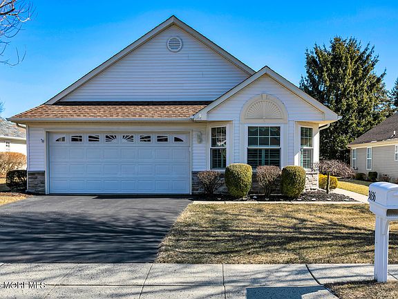 3rd image of 3636 Vicari Avenue