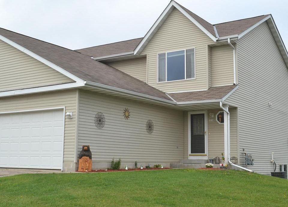 1st image of 1210 Autumn Dr