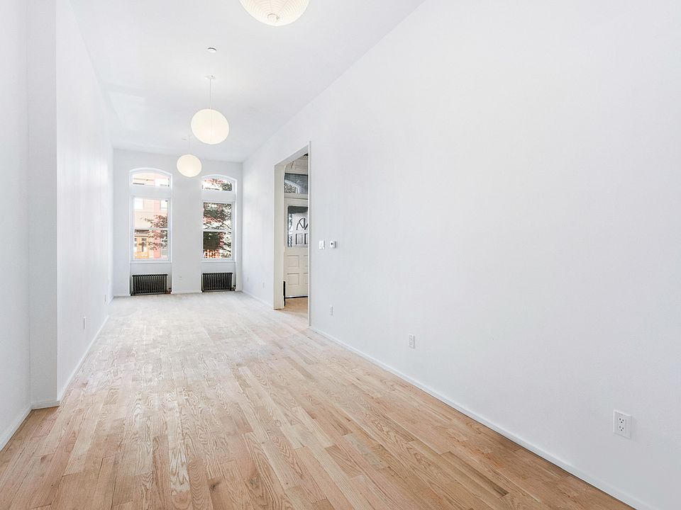 1st image of 240 W 136th St #A