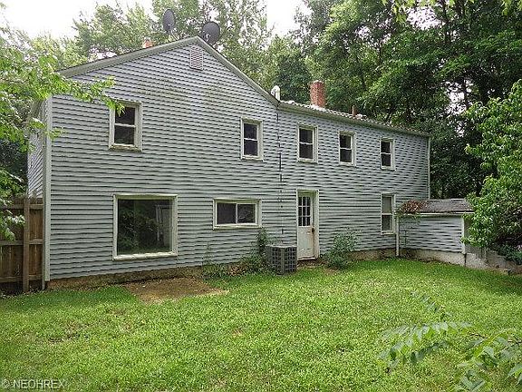 4th image of 217 W Vista Ave