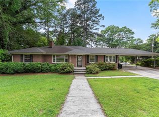 1565 Walker St, Gainesville, GA 30501