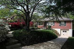 3rd image of 1225 Walker Dr