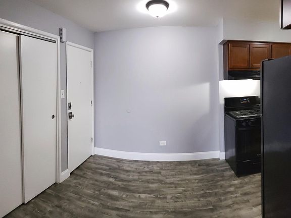 Small Dinning Area near the Kitchen