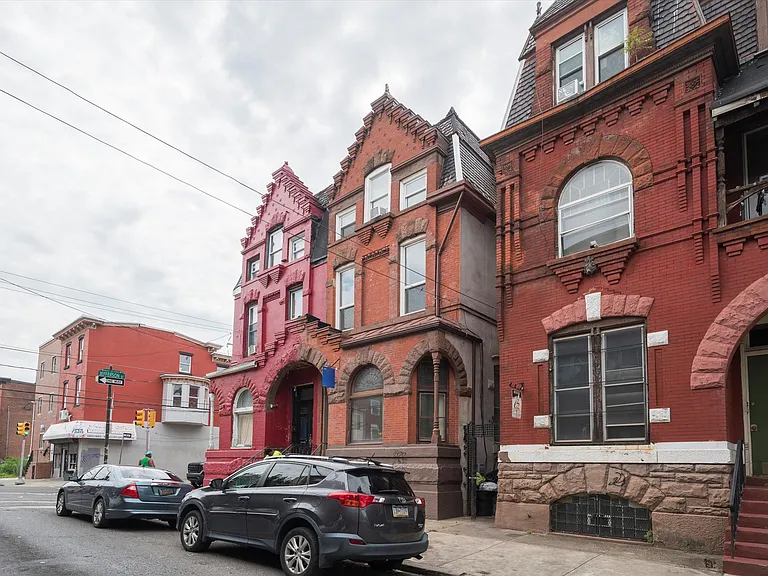 1502 N 17th St #4 — Photo 12