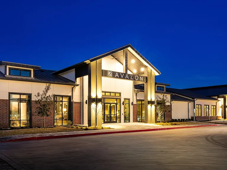 14,000 sq. ft. clubhouse