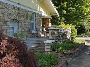 105 W 5th St, Holden, MO 64040