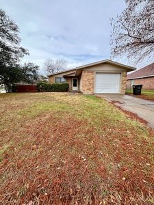 1937 Christopher Dr, Fort Worth, TX, 76140