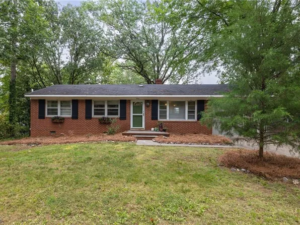 4920 Kenview St, Greensboro, NC 27410