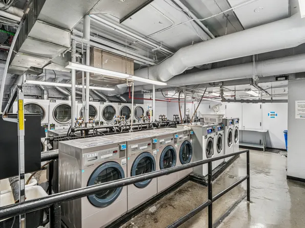 305 East 40th Street image 14 of 16