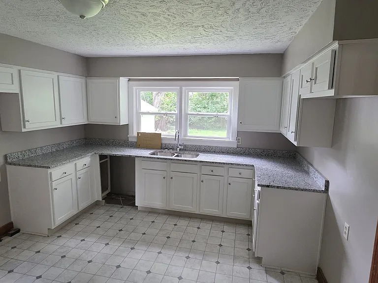 2205 Peaslee Rd — Photo 10