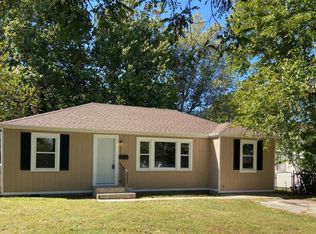 2607 N Delaware Ave, Springfield, MO 65803