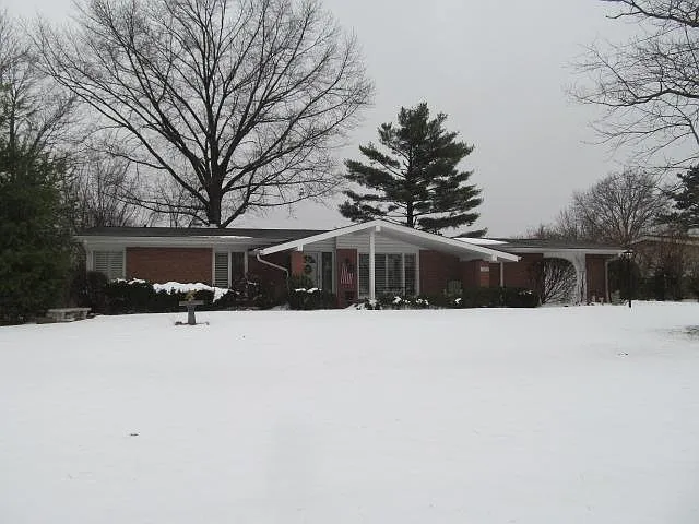 15272 Clayton Rd photo 1