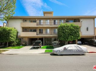 1110 S Oakhurst Dr, Los Angeles, CA 90035