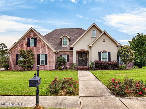 2nd image of 9915 W Mockingbird Cir