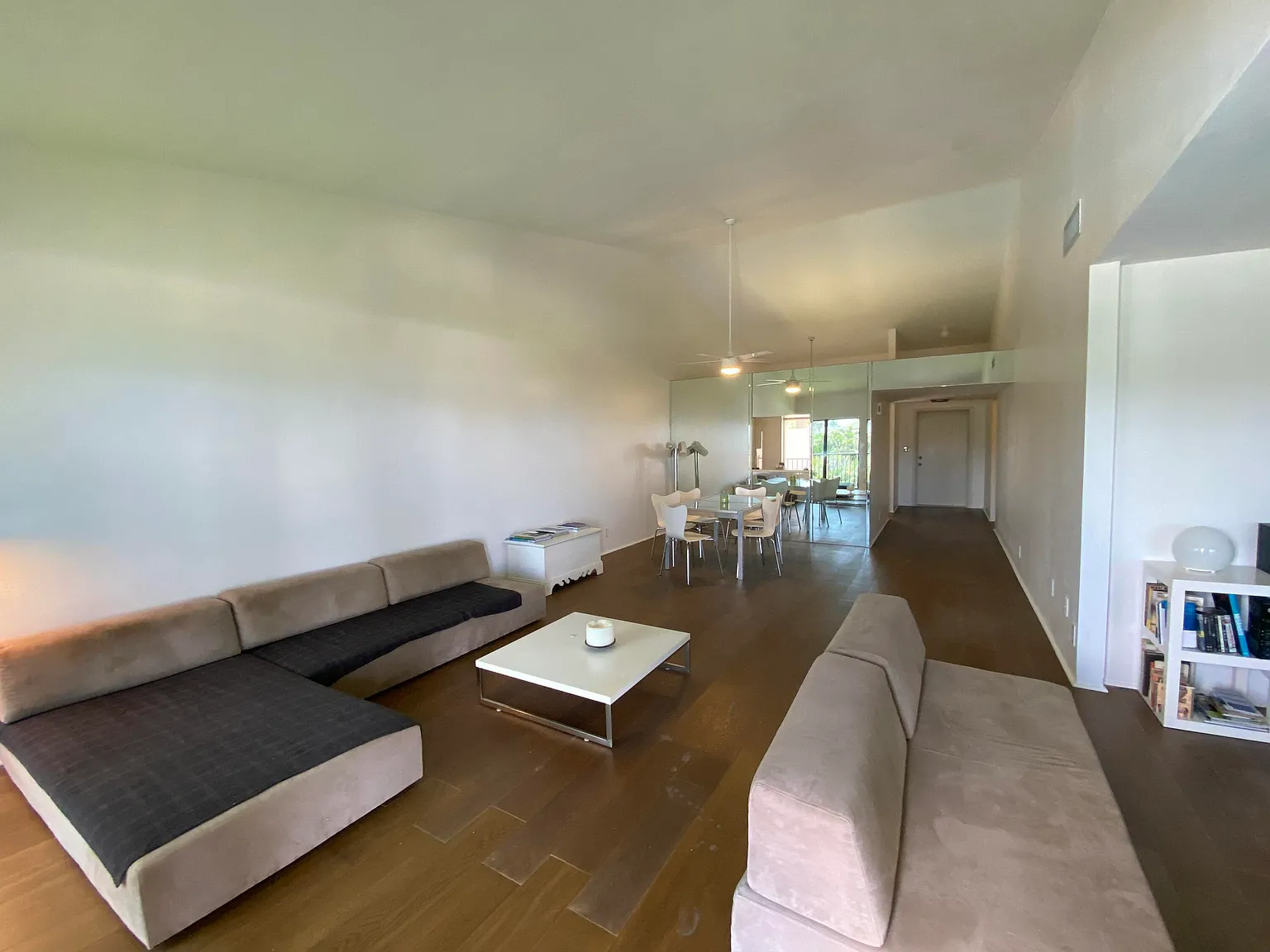 3 bed, 2.0 bath, 1863 sqft, $4,500 — Photo 4