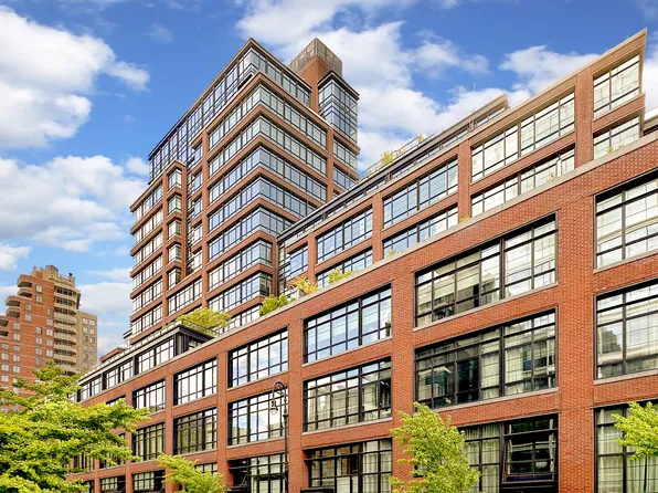 150 Charles Street image 9 of 15