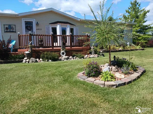 4915 Elm St, Newport, MI 48166