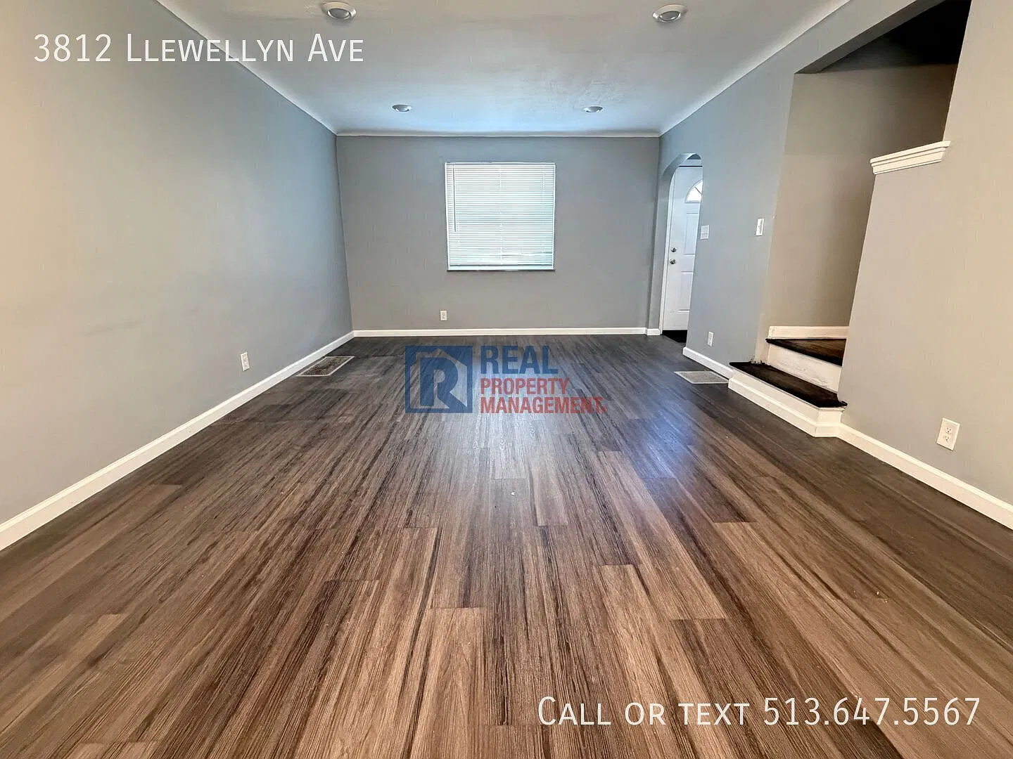 Well-Maintained 3-Bedroom Home with Attached Garage! — Photo 2