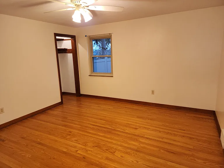 MBR, with 55" closet and pull chain closet light