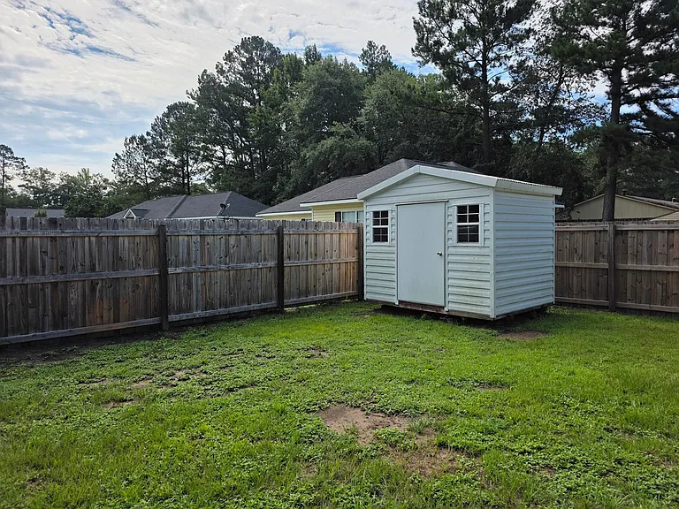 1202 N Carolina Ave — Photo 26