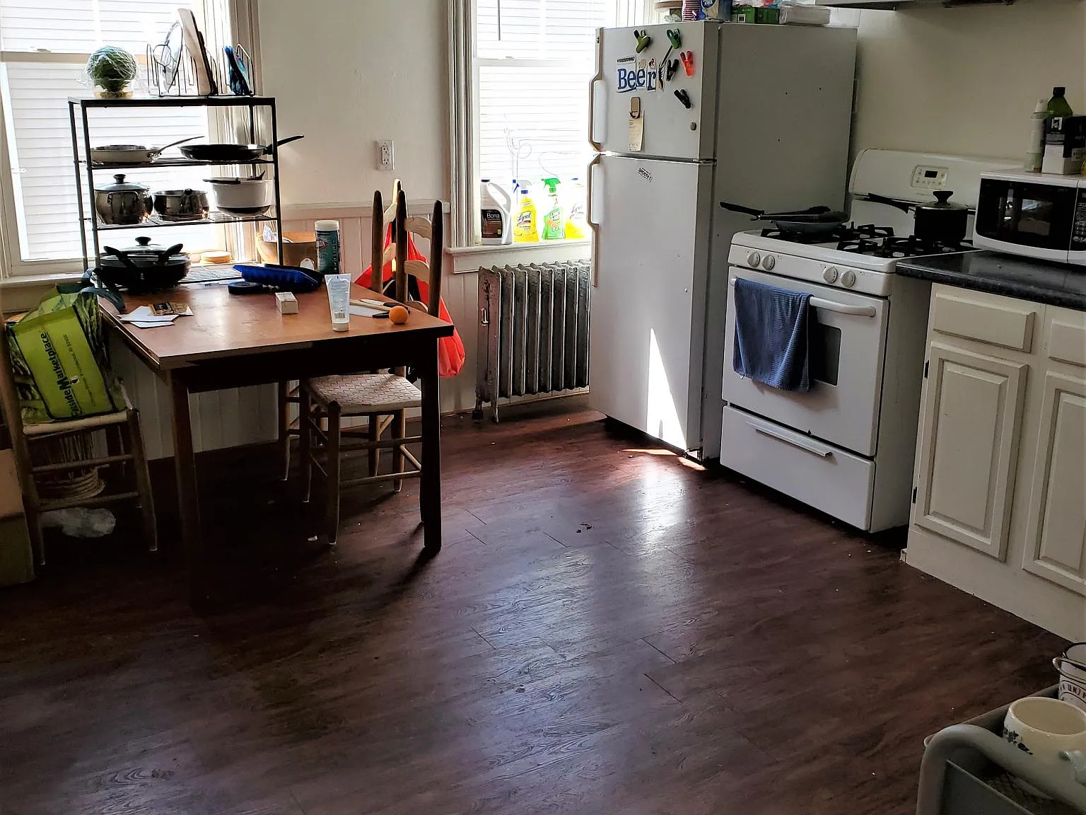 3 bed, 1200 sqft, $2,675 — Photo 2