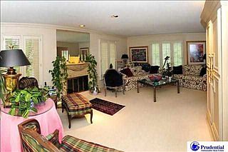 5th image of 106 S 121st St