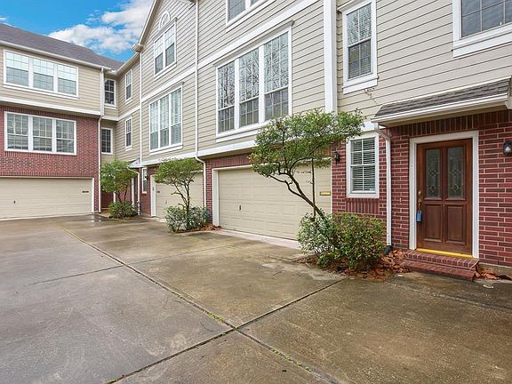 2nd image of 1316 Anita St