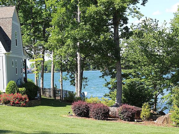 Front yard/cove view