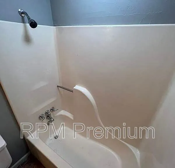 5057 Baker Blvd #C — Photo 19