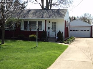 2014 Rohde St, Sandusky, OH 44870