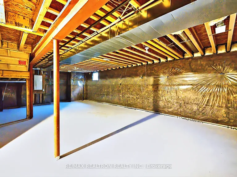 1 Wakefield Blvd — Photo 41