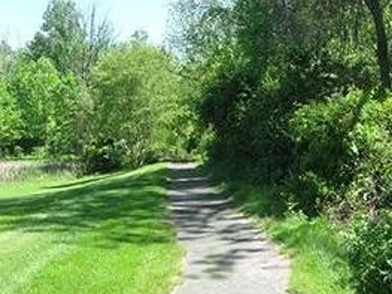 10 Hunt Club Trl — Photo 3