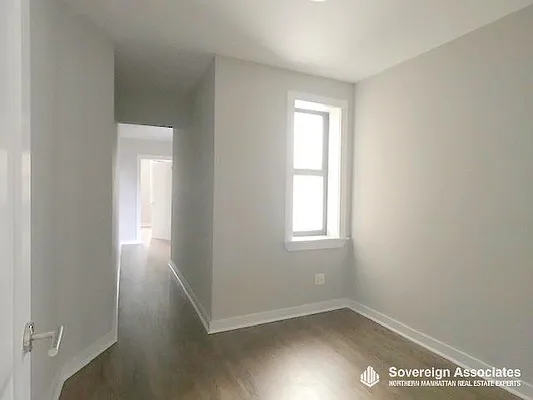 Rented by Sovereign Associates | media 18