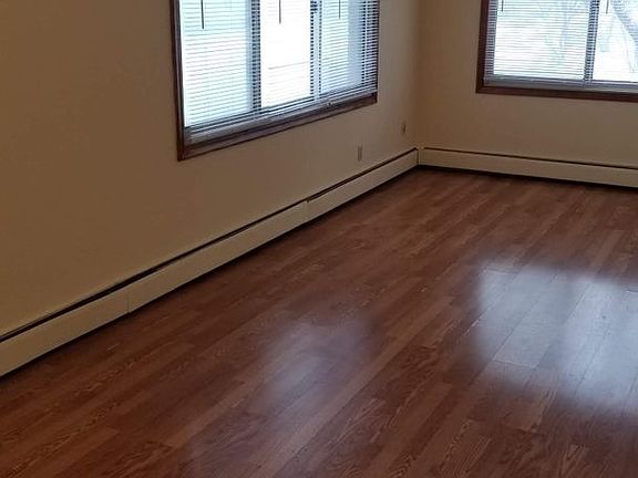 5th image of 3151 29th Ave S APT 202