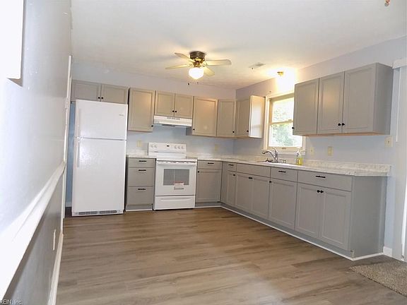 5th image of 7204 Marshall Ave