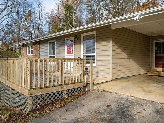 5th image of 108 Wembeck Dr