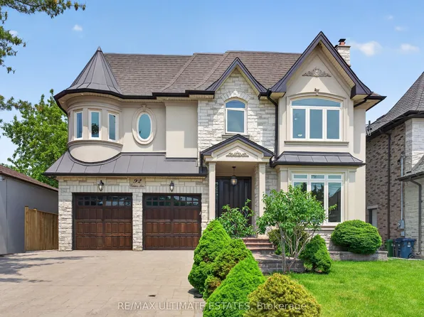 92 Caines Ave, Toronto, ON M2R 2L3